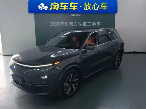 2023 Li Auto L8