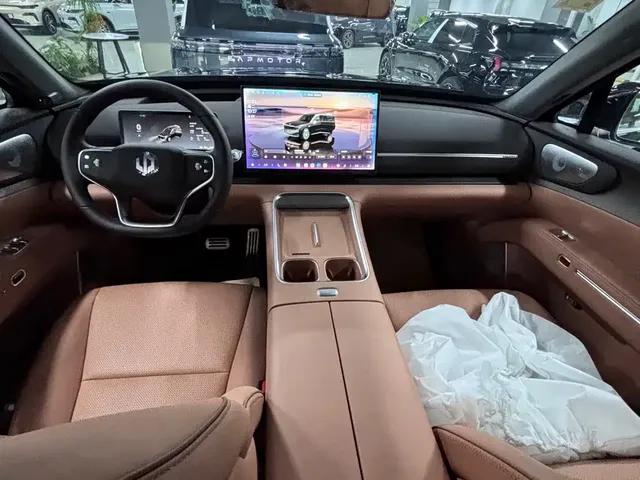 2026 Leapmotor D19 EREV 500 Premium 6-seat
