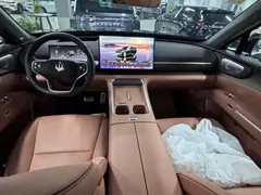 2026 Leapmotor D19 EREV 500 Premium 6-seat, чёрный — фото 4
