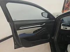 2022 Geely Emgrand 4th Gen 1.5L CVT Flagship, синий — фото 7