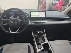 2022 Geely Emgrand 4th Gen 1.5L CVT Flagship, синий — фото 12