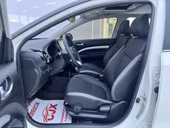 2021 Kia Yipao 1.4L CVT Sunroof, белый — фото 7