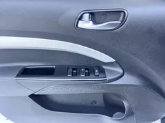 2021 Kia Yipao 1.4L CVT Sunroof, белый — фото 9