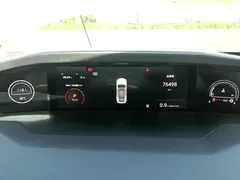 2022 Changan UNI-V 1.5T Premium — фото 12