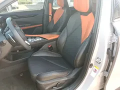2022 Changan UNI-V 1.5T Premium — фото 15