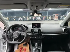 2022 Audi Q2L 35 TFSI Fashion Sport, белый — фото 11
