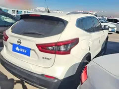 2022 Nissan Qashqai 2.0L CVT XV Prem Luxury, белый — фото 3