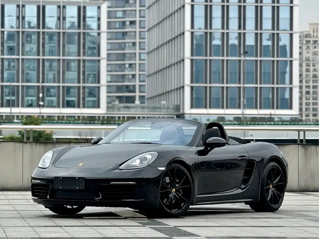 2022 Porsche 718 Boxster 2.0T