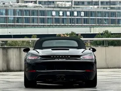 2022 Porsche 718 Boxster 2.0T, чёрный — фото 5