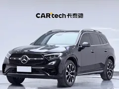 2023 Mercedes-Benz GLC 260 L 4MATIC Luxury 5-seat, чёрный — фото 1