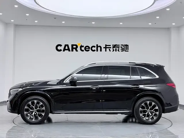 2023 Mercedes-Benz GLC 260 L 4MATIC Luxury 5-seat