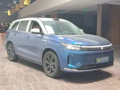 2024 Aito M7 1.5T RWD Smart Driving Pro 5-seat, синий — фото 3