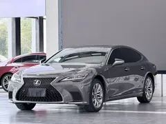2021 Lexus LS 500h Luxury — фото 1