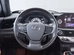 2021 Lexus LS 500h Luxury — фото 12