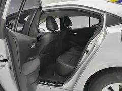 2021 Toyota Corolla TNGA 1.5L CVT Pioneer — фото 11