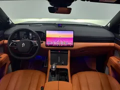 2024 Aito M7 1.5T Smart Driving 4WD Ultra 5-seat, чёрный — фото 10
