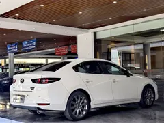 2022 Mazda 3 2.0L AT, белый — фото 9