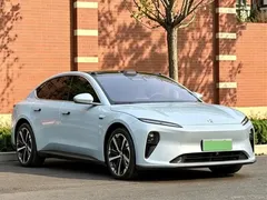 2022 Nio ET5 75kWh, синий — фото 3