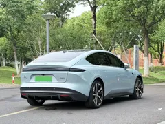 2022 Nio ET5 75kWh, синий — фото 10