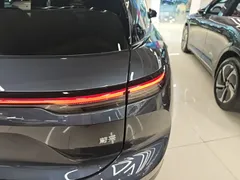 2024 Nio ES6 75kWh, синий — фото 8