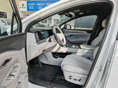 2026 BYD Song Ultra EV 710km Excellence, белый — фото 11