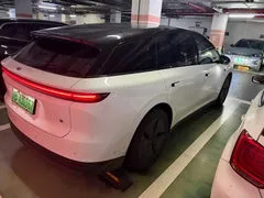 2025 Li Auto i6 2WD Standard, белый — фото 7