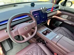 2026 Nio ES8 6-seat Executive Signature, чёрный — фото 16