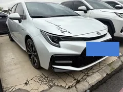 2021 Toyota Levin 1.8H Hybrid E-CVT Sport, белый — фото 3