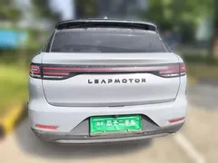 2024 Leapmotor C11 EREV 300 Premium — фото 5
