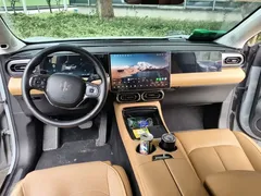 2024 Leapmotor C11 EREV 300 Premium — фото 10