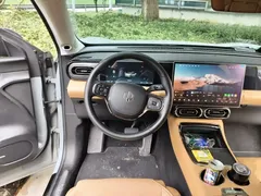 2024 Leapmotor C11 EREV 300 Premium — фото 11