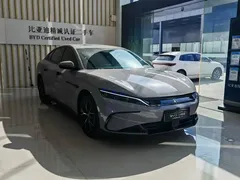 2025 BYD Han PHEV Smart Driving 125km Premium — фото 3