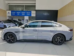 2025 BYD Han PHEV Smart Driving 125km Premium — фото 4