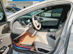2025 BYD Han PHEV Smart Driving 125km Premium — фото 11