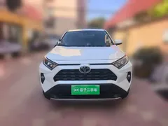 2021 Toyota RAV4 2.0L CVT 2WD Fashion, белый — фото 2