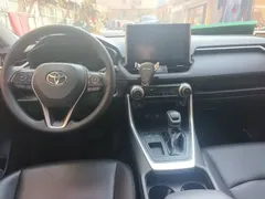 2021 Toyota RAV4 2.0L CVT 2WD Fashion, белый — фото 5