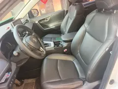 2021 Toyota RAV4 2.0L CVT 2WD Fashion, белый — фото 11