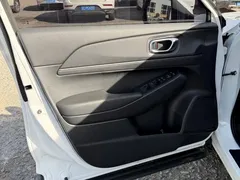 2023 Honda Vezel 1.5L CVT Tech, белый — фото 4