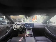 2025 Xpeng P7 702 Long Range Ultra — фото 6
