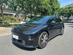 2025 Li Auto i6 4WD Standard, чёрный — фото 1