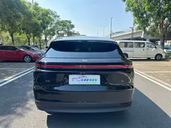 2025 Li Auto i6 4WD Standard, чёрный — фото 5