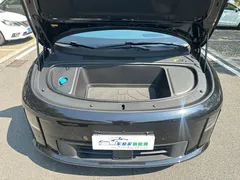2025 Li Auto i6 4WD Standard, чёрный — фото 7