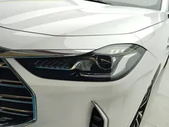 2021 Jetour X70 PLUS 1.6T DCT PRO 5-seat, белый — фото 5
