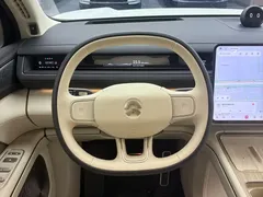 2026 Nio ES8 5-seat Executive Luxury, белый — фото 17