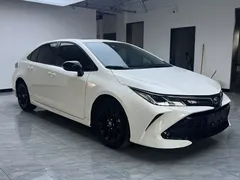 2021 Toyota Corolla TNGA 1.5L CVT GR Sport, белый — фото 3