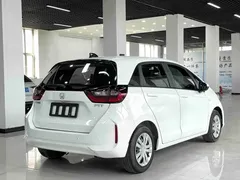 2021 Honda Fit 1.5L CVT, белый — фото 13