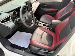 2021 Toyota Corolla TNGA 1.5L CVT GR Sport, белый — фото 10