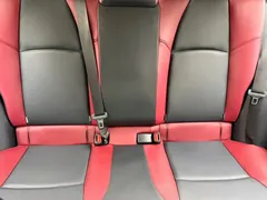 2021 Toyota Corolla TNGA 1.5L CVT GR Sport, белый — фото 20