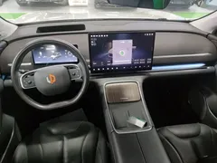 2026 Leapmotor C11 EV 640 Lidar Premium, белый — фото 10