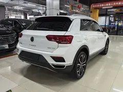 2022 Volkswagen T-Roc 280TSI DSG 2WD Comfort Plus, белый — фото 3